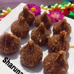 A picture of Poha Jaggery Modak.