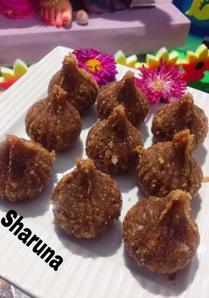 A picture of Poha Jaggery Modak.