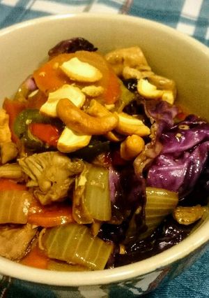 Foto de Frango com legumes