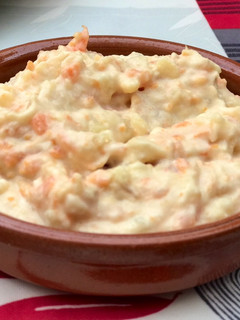 Una foto de Ensaladilla rusa con lactonesa y sin lactosa 😆