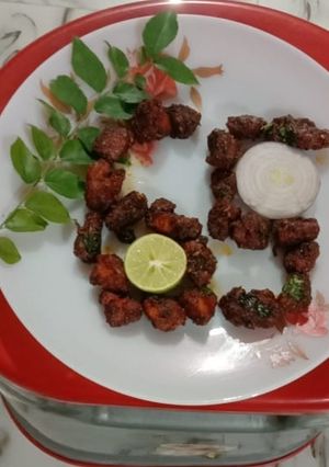 A picture of Chicken 65.