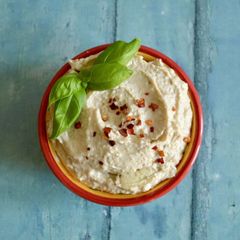A picture of Caramelised Onion Hummus.