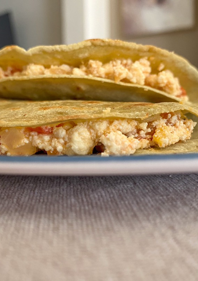 Una foto de Requesón a la mexicana 🟢⚪️🔴 para tacos, quesadillas o botana