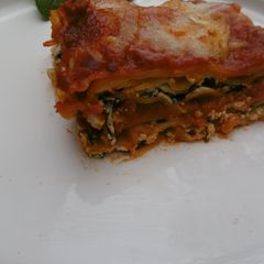 A picture of Simple Oven Baked Spinach Lasagna.