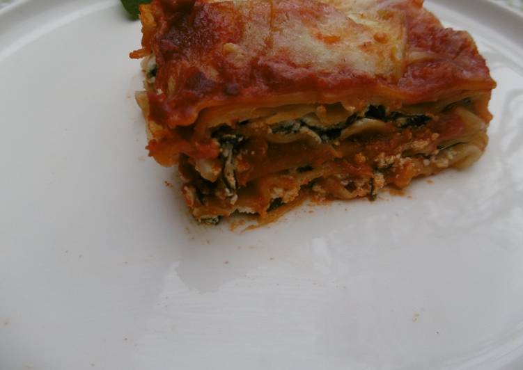 Simple Oven Baked Spinach Lasagna