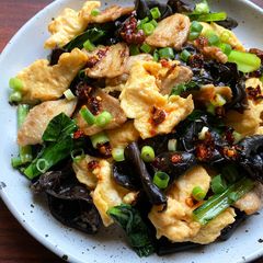 A picture of Stir-fried Black Fungus, Pork & Egg.