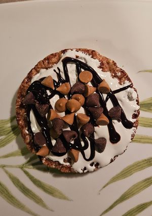 A picture of Rice cake sweet treat.