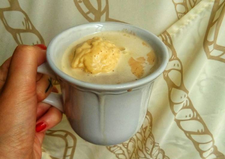Café con leche y helado de vainilla ☕🍨 (Especial domingo!) 🏡