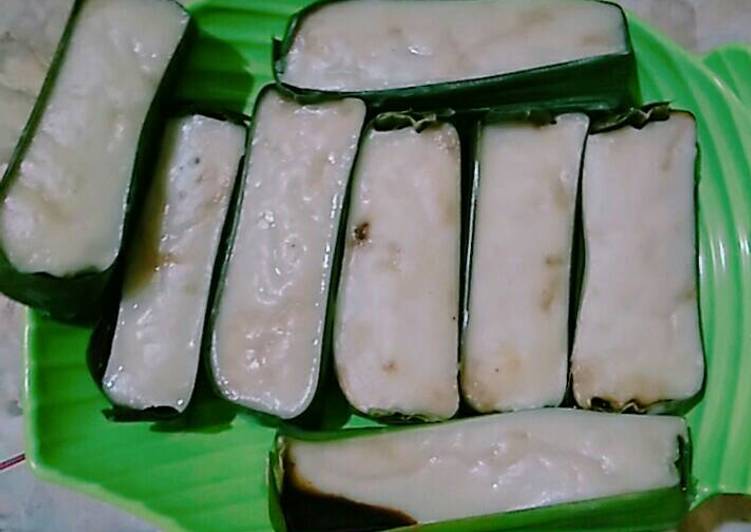 Kue Tetu,(Kue Perahu) Khas Sulawesi