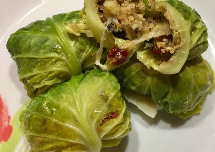 Fagottini di verza con cuore filante