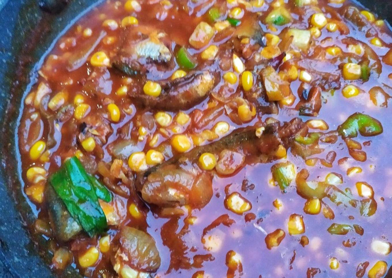 Ikan sarden jagung