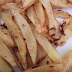 Spicy fries A picture of Spicy fries.
