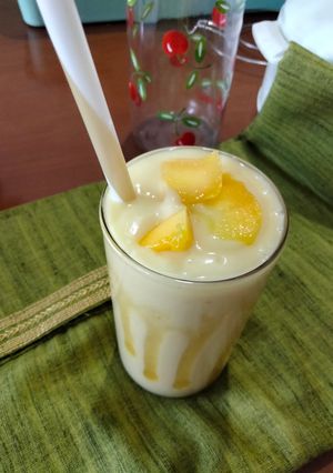 A picture of Mango smoothie.