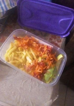 A picture of Salad.