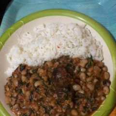 A picture of Stew with beans.