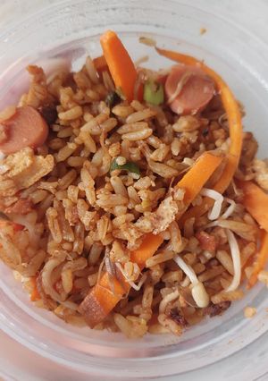 Una foto de Arroz chino caraqueño