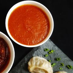 A picture of Garlic Tomato chutney / MOMO chutney.