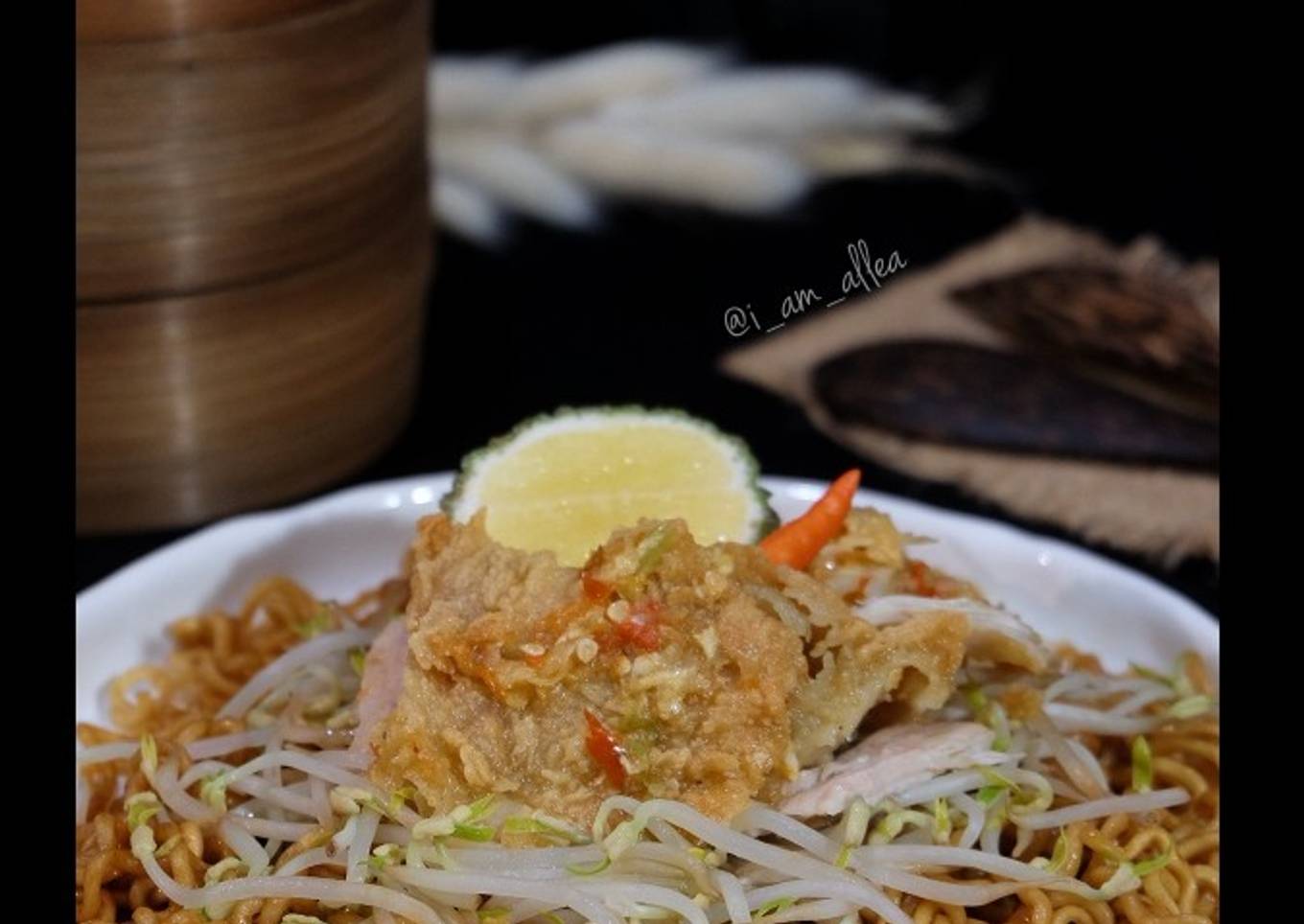 Mie Goreng Ayam Geprek