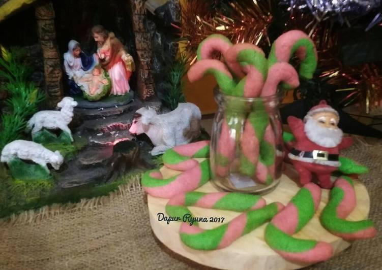 Kue Kering Tongkat Natal