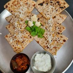 A picture of Cauliflower cheese paratha.
