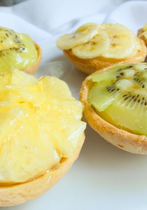 Foto principal de Tartaletas con fruta natural y crema