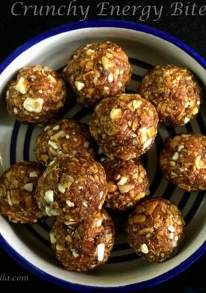 A picture of Dates and Cornflakes Energy Bites.