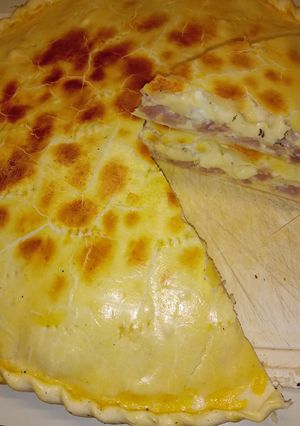 Una foto de Tarta de Jamón y Queso!