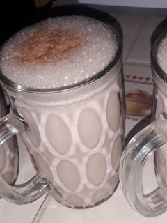 Una foto de Batido de avena con banano 🥛🍌