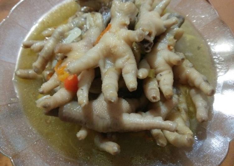 Ceker ayam tumis mentega