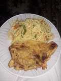 Marinera o escalope con verduras salteadas y fideos