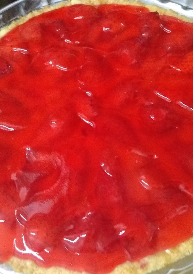 Una foto de Tarta de frutillas y pastelera