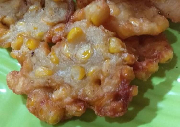 Bakwan jagung yang terlalu coklat