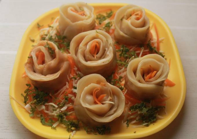 How to Prepare Gordon Ramsay Steamed Momos- with an Italian twist