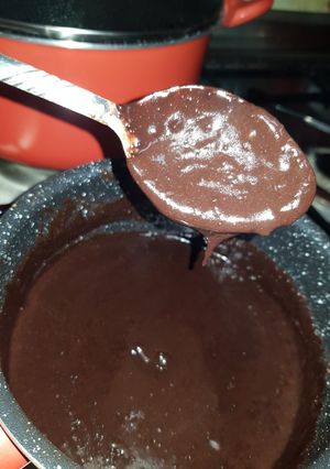 صورة لوصفة صوص الشكولاته لجميع الحلويات