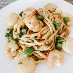 Olive Leaf Seafood Aglio Olio A picture of Olive Leaf Seafood Aglio Olio.