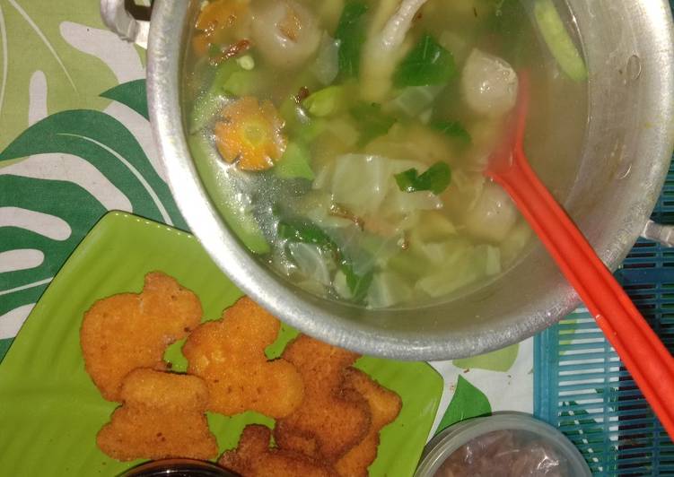 Langkah Mudah untuk Membuat Sop Bakso Cakar, Enak Banget