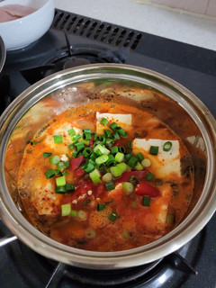 Foto resep Tuna Jjigae (Sup Kimchi Tuna)