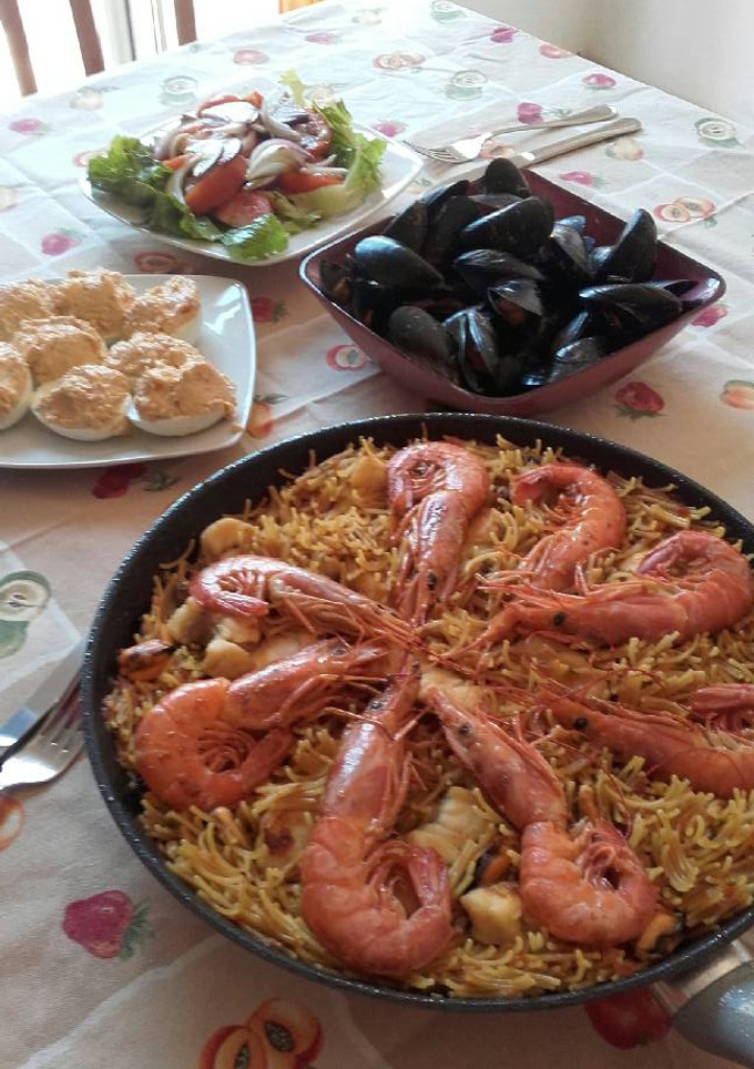 Una foto de Fideuà a mi estilo