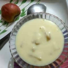 A picture of Apple custard.