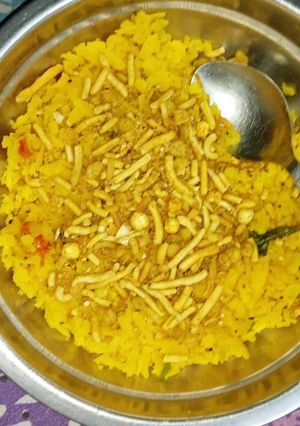 चटपटा पोहा (chatpata poha recipe in Hindi) रेसिपी मुख्य फोटो