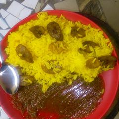 A picture of Tumeric rice n dodo.