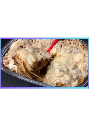 Foto de Macarronada de carne moída com queijo gratinado ao forno