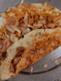 மட்டன் ஆனியன் தோசை(mutton onion dosa recipe in tamil) செய்முறை முக்கிய புகைப்படம்