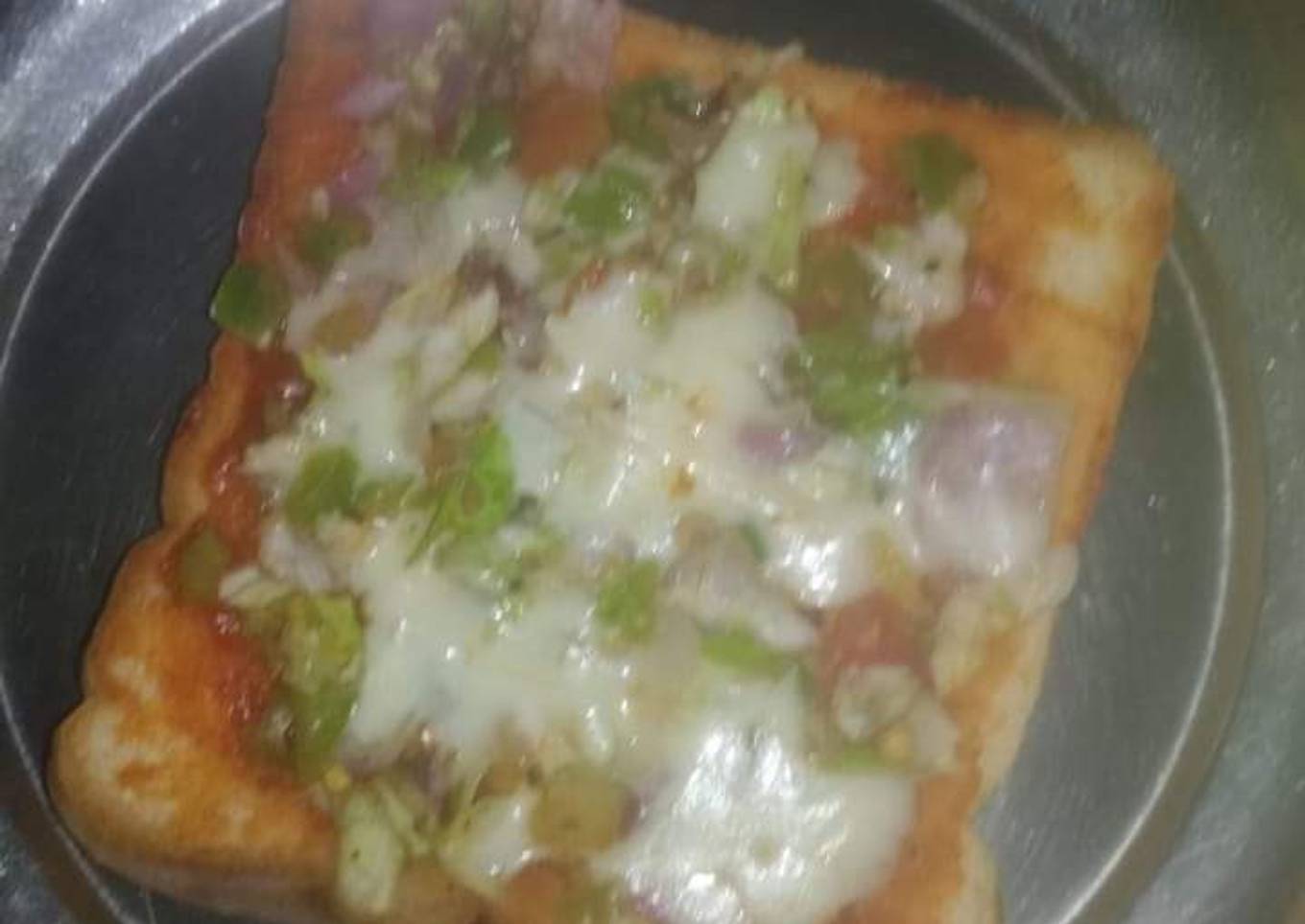 Bread pizza