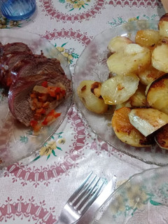 Una foto de Carne rellena con papas al horno