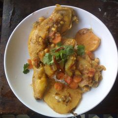 A picture of Chicken Tagine.