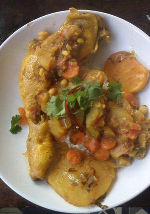 A picture of Chicken Tagine.