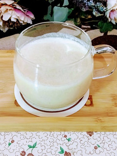 A picture of Banana Date Smoothie.