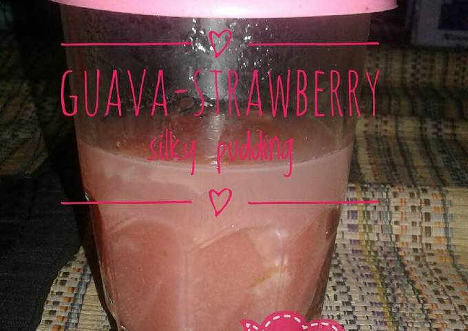 Resep Guava-strawberry silky pudding (MPASI camilan1 th+) yang Enak Banget