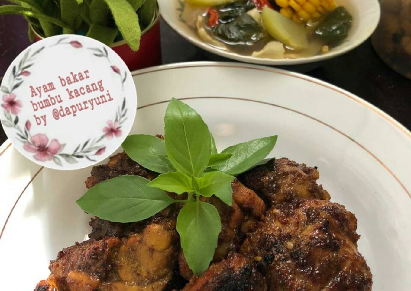 Ayam goreng dengan hazelnut